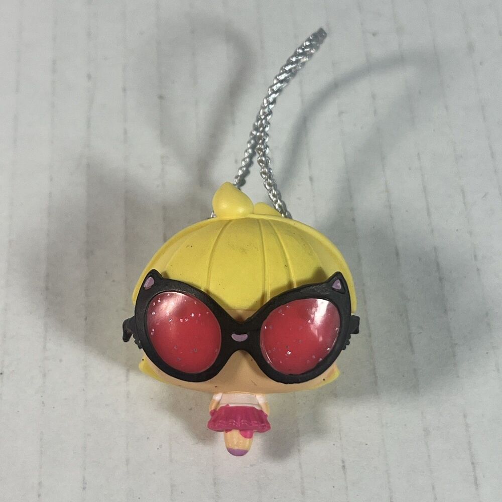 What's in My Purse Surprise MISS PAWSITIVE Doll MGA Pink Cat Sunglasses Blonde